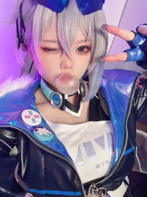 小瑶幺幺 - 自拍版银狼_25