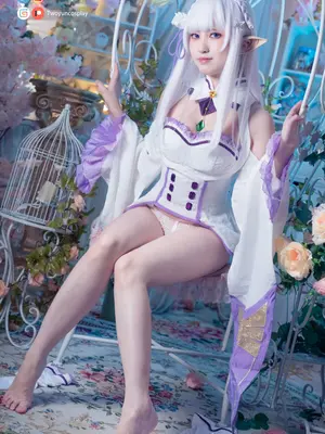 Twoyun-Emilia_12