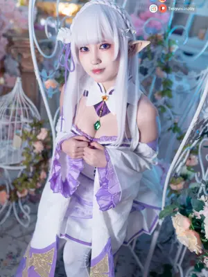 Twoyun-Emilia_09
