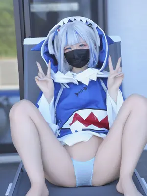 [甘噛みはむちゃん (はむ)]ぐらぐらキュート_ちびサメの水遊び_085