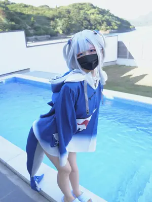 [甘噛みはむちゃん (はむ)]ぐらぐらキュート_ちびサメの水遊び_006