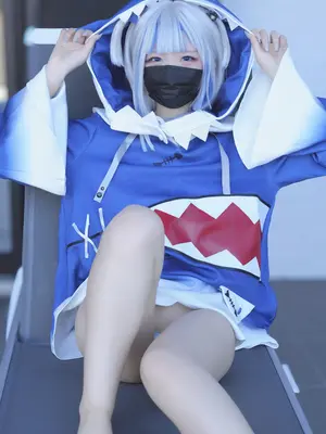 [甘噛みはむちゃん (はむ)]ぐらぐらキュート_ちびサメの水遊び_084