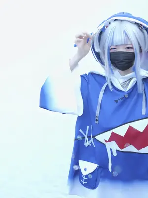 [甘噛みはむちゃん (はむ)]ぐらぐらキュート_ちびサメの水遊び_002