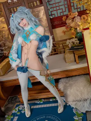 咬一口兔娘(Yiko湿润兔) 芙洛伦_38