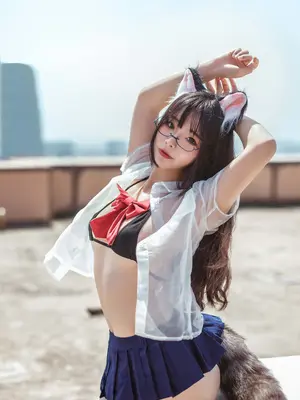 yuuhui玉汇 - NO.098 天台猫猫+黑犬机器人女友_07