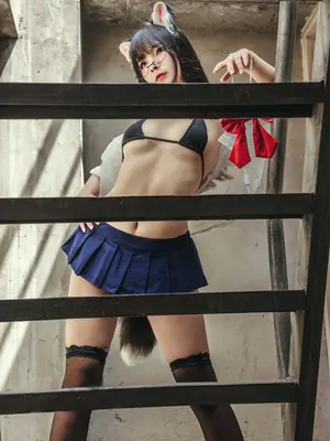 yuuhui玉汇 - NO.098 天台猫猫+黑犬机器人女友_02
