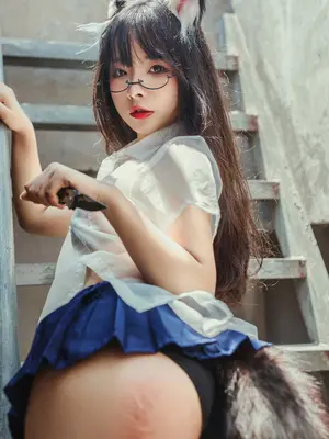 yuuhui玉汇 - NO.098 天台猫猫+黑犬机器人女友_11