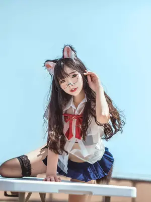 yuuhui玉汇 - NO.098 天台猫猫+黑犬机器人女友_09