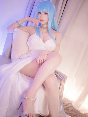 ShiragaYanko-Nikke Helen_27