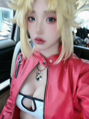 Puypuy プィプィ (Puypuychan) cosplay Mordred - FateGrand Order_129