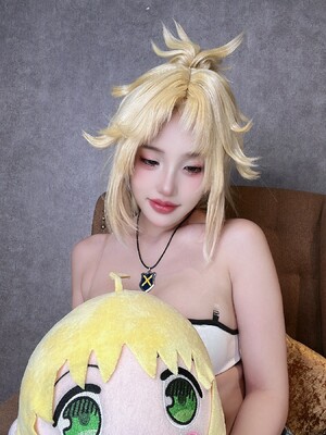 Puypuy プィプィ (Puypuychan) cosplay Mordred - FateGrand Order_188