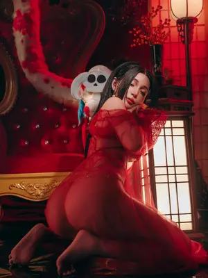 Umeko J - Boa Hancock (One Piece)_033