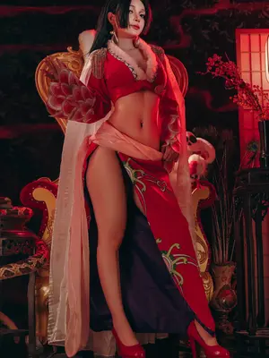 Umeko J - Boa Hancock (One Piece)_014