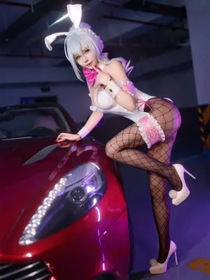 抱走莫子aa - 雪女跑车兔女郎_07