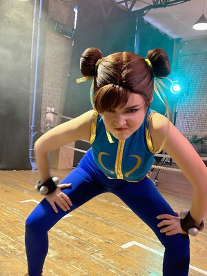 Hologana - Chun-li_bs6