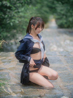 [しずく（原魔物喵）] 川で水遊び_00050