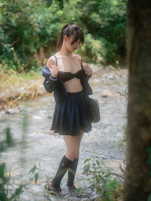 [しずく（原魔物喵）] 川で水遊び_00063