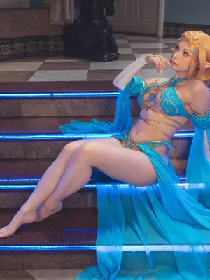 Miih Cosplay - Princess Zelda Gerudo Outfit_17