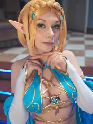 Miih Cosplay - Princess Zelda Gerudo Outfit_16