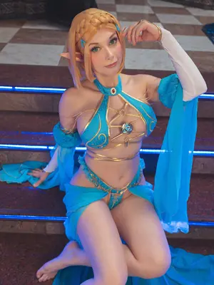 Miih Cosplay - Princess Zelda Gerudo Outfit_18