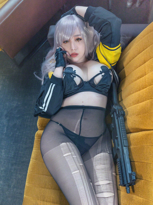 [Pialoof] 少女前線-UMP45_02