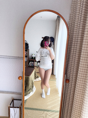 [しずく（原魔物喵）] だらだら自撮り_だらだら自撮り (06)