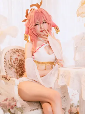 Sally Dorasnow - Yae Miko summer_17