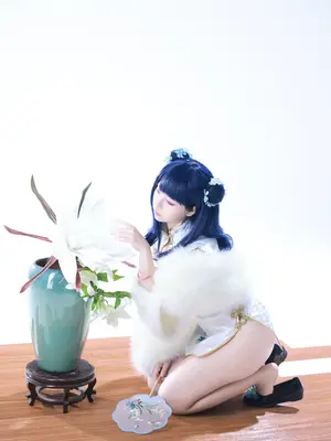G44不会受伤 宝多六花旗袍_09