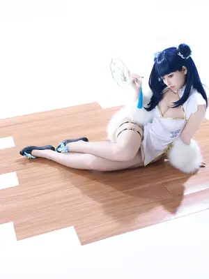 G44不会受伤 宝多六花旗袍_12