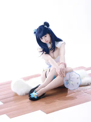 G44不会受伤 宝多六花旗袍_18