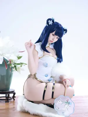 G44不会受伤 宝多六花旗袍_24