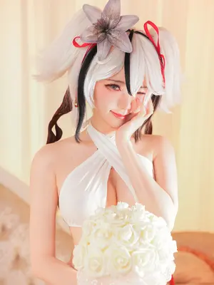 Sally Dorasnow - Camellya Bridal Lingerie_02