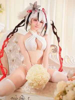 Sally Dorasnow - Camellya Bridal Lingerie_04