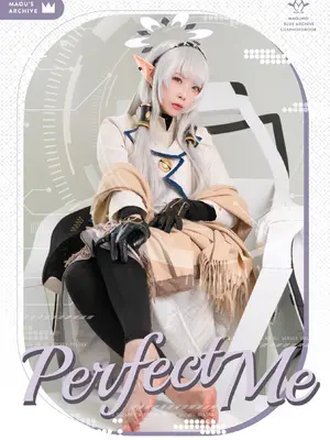 (C103) [魔王もも] ブルアカ 明星ヒマリ コスプレ写真集「Perfect Me」