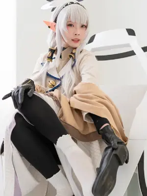 (C103) [魔王もも] ブルアカ 明星ヒマリ コスプレ写真集「Perfect Me」_06
