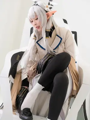 (C103) [魔王もも] ブルアカ 明星ヒマリ コスプレ写真集「Perfect Me」_07