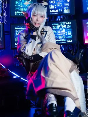 (C103) [魔王もも] ブルアカ 明星ヒマリ コスプレ写真集「Perfect Me」_28