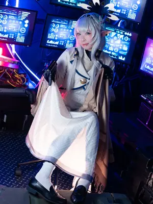 (C103) [魔王もも] ブルアカ 明星ヒマリ コスプレ写真集「Perfect Me」_29