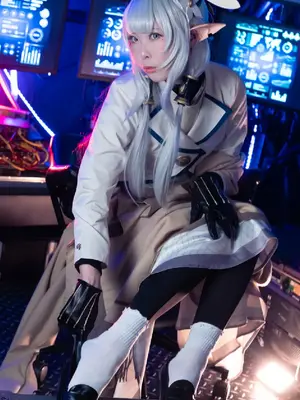 (C103) [魔王もも] ブルアカ 明星ヒマリ コスプレ写真集「Perfect Me」_31