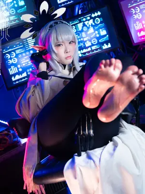 (C103) [魔王もも] ブルアカ 明星ヒマリ コスプレ写真集「Perfect Me」_40