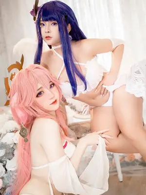 Sally Dorasnow - Miko & Ei_14