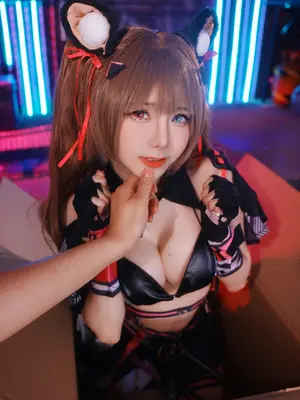 Sally Dorasnow - Nero_16