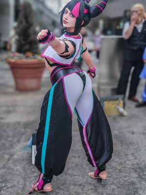 Rirarira - Juri Han_23