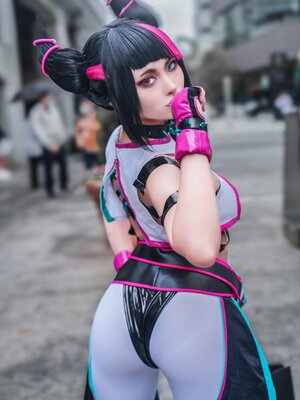 Rirarira - Juri Han_24