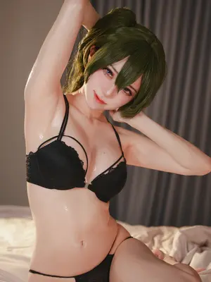 Sally Dorasnow - Ubel Lingerie_15