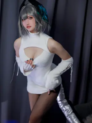 山崎レイナ - アークナイツ ホルハイヤ 縦セーター_11