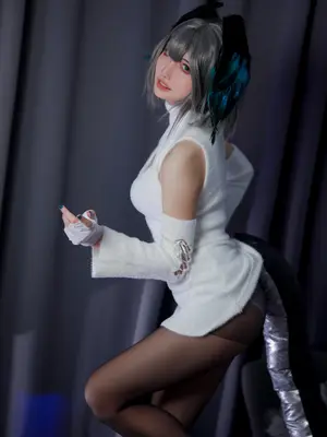 山崎レイナ - アークナイツ ホルハイヤ 縦セーター_12