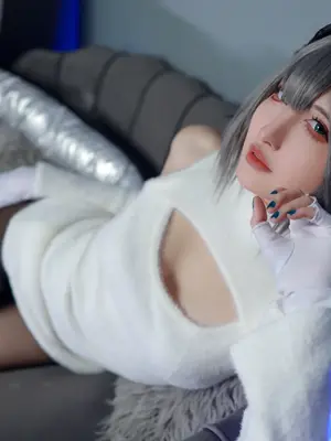 山崎レイナ - アークナイツ ホルハイヤ 縦セーター_25