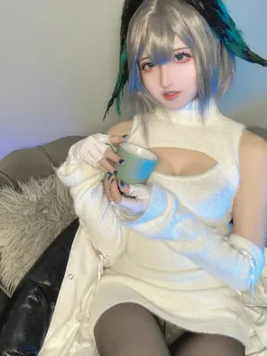 山崎レイナ - アークナイツ ホルハイヤ 縦セーター_42