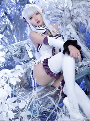 清水由乃 - 重生之我是艾米莉亚_02